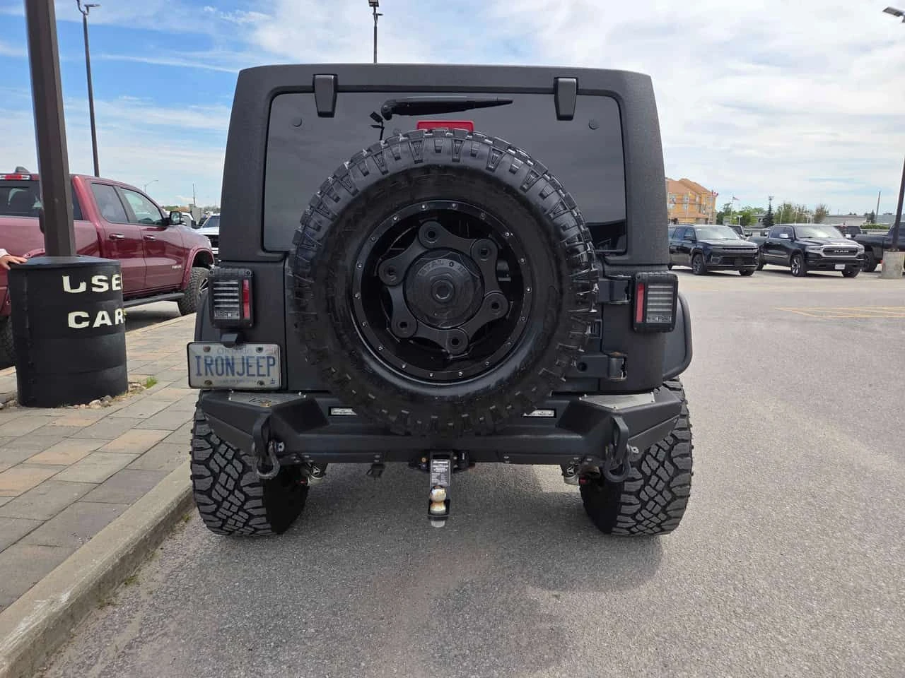 Jeep Wrangler * 75th Anniversary * CARFAX * ЦЕНА ДО БГ, снимка 4 - Автомобили и джипове - 55040511