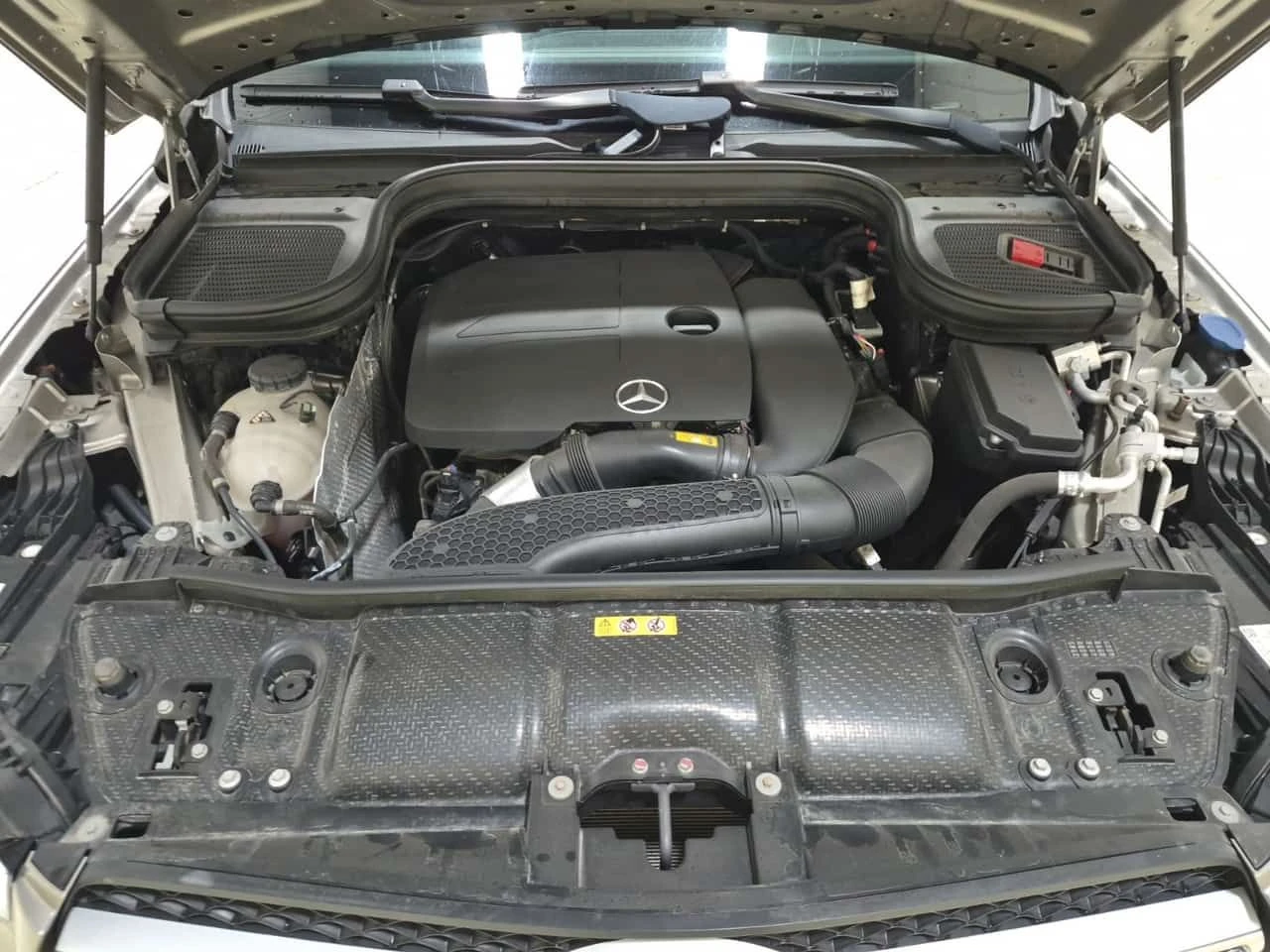 Mercedes-Benz GLE 350 CARFAX/ПОДГРЕВ/360 КАМЕРА/ПАНОРАМА/БУРМАСТЕР/, снимка 16 - Автомобили и джипове - 55237134