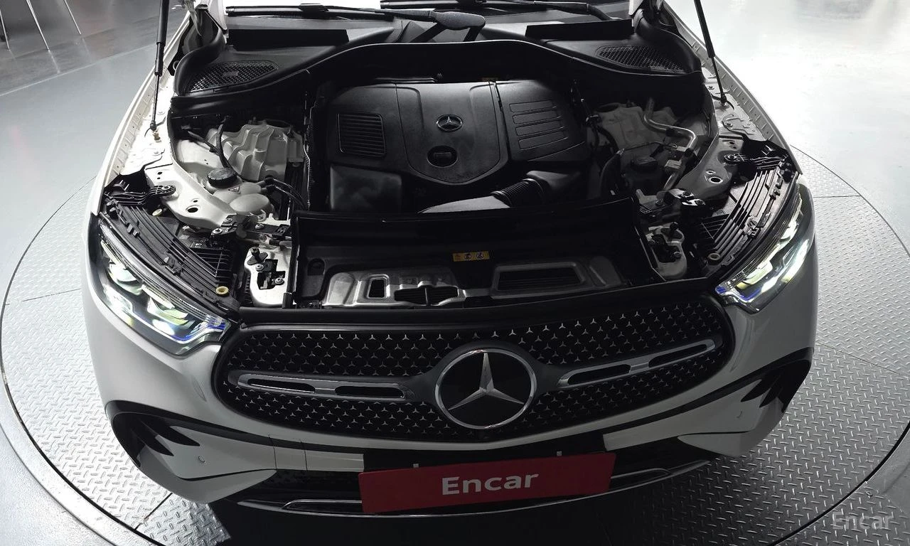 Mercedes-Benz GLC 300 4MATIC* AMG* HEAD UP* 360* ОБДУХВАНЕ* КРАЙНА ЦЕНА, снимка 6 - Автомобили и джипове - 55534511