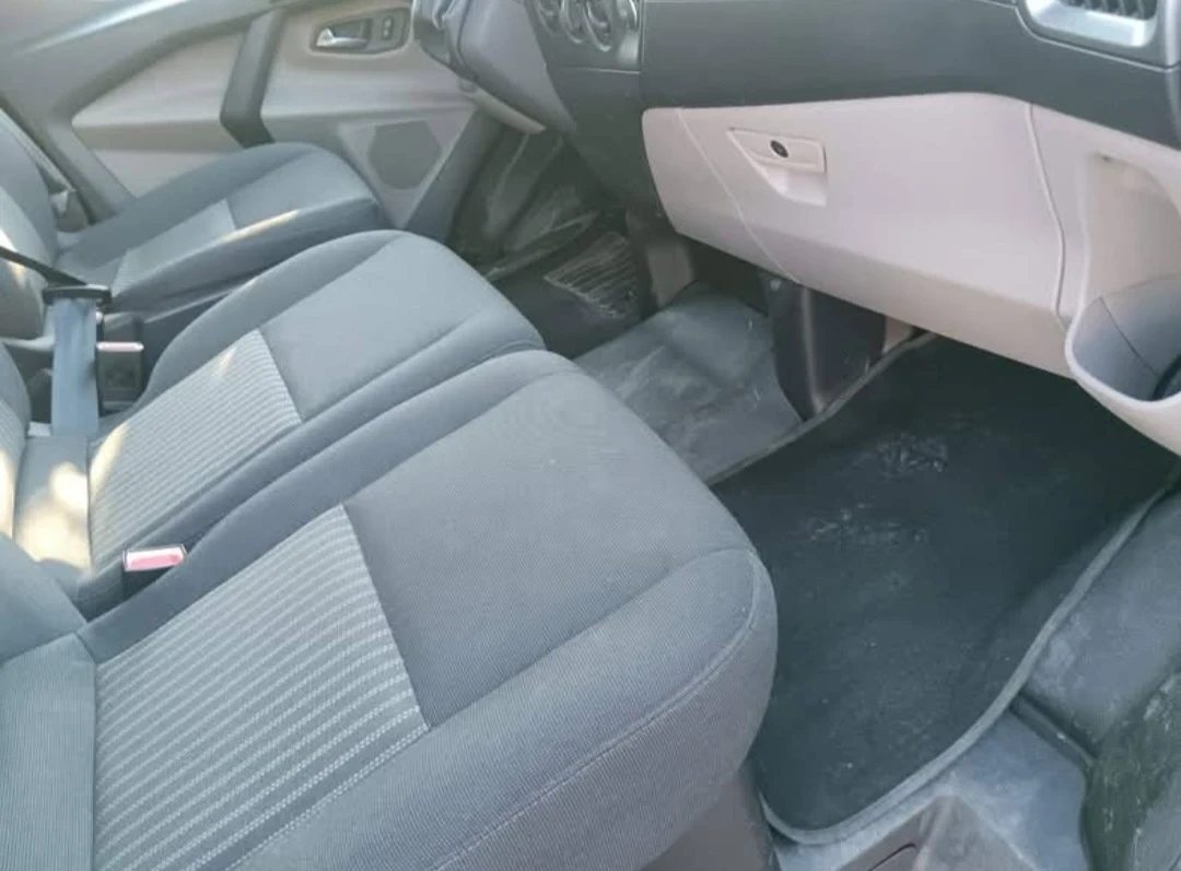 Ford Transit Custom 2.2, снимка 6 - Бусове и автобуси - 53917805