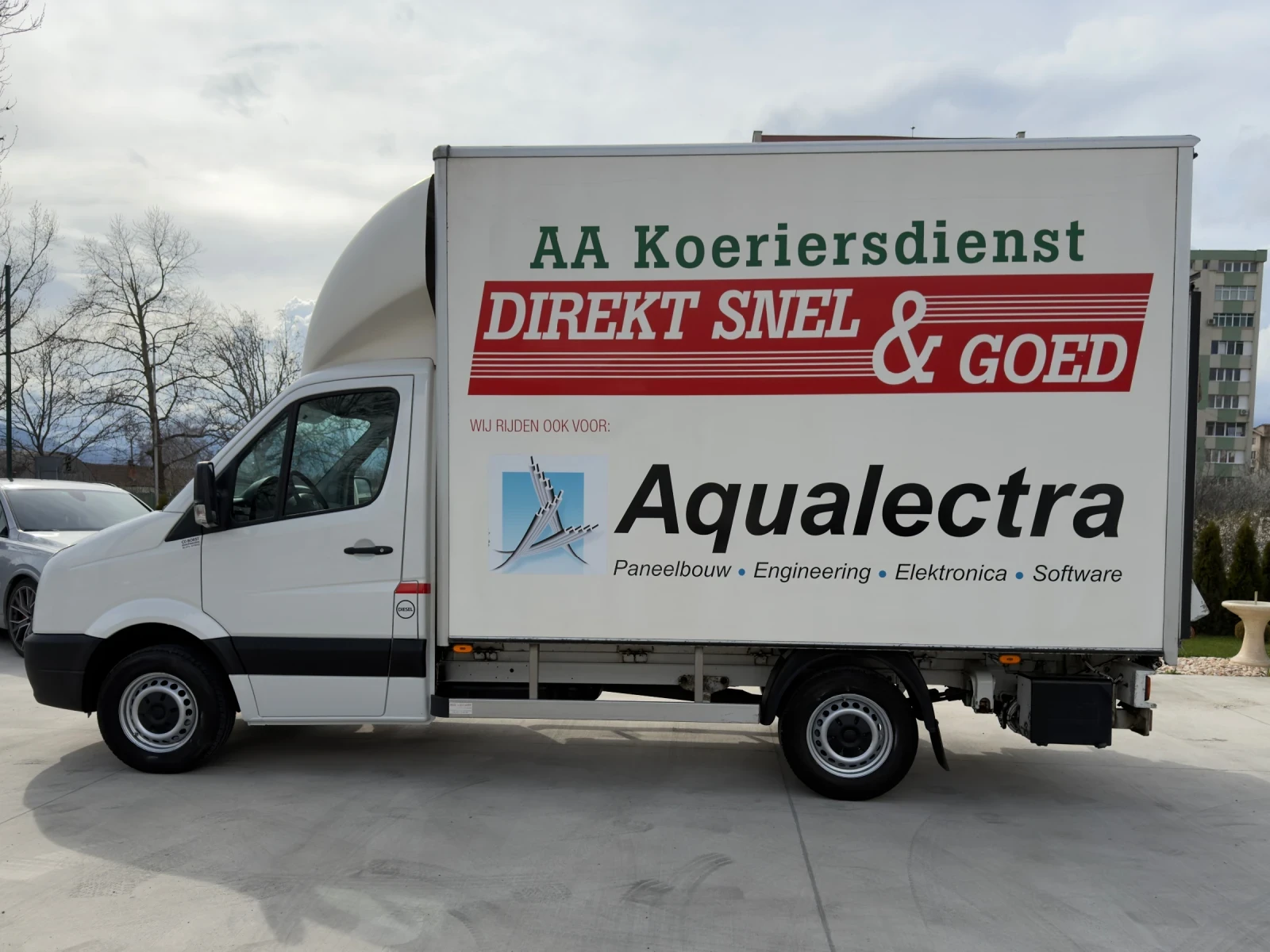 VW Crafter 2.0TDI/Климатик/Падащ борд/, снимка 6 - Бусове и автобуси - 54009287