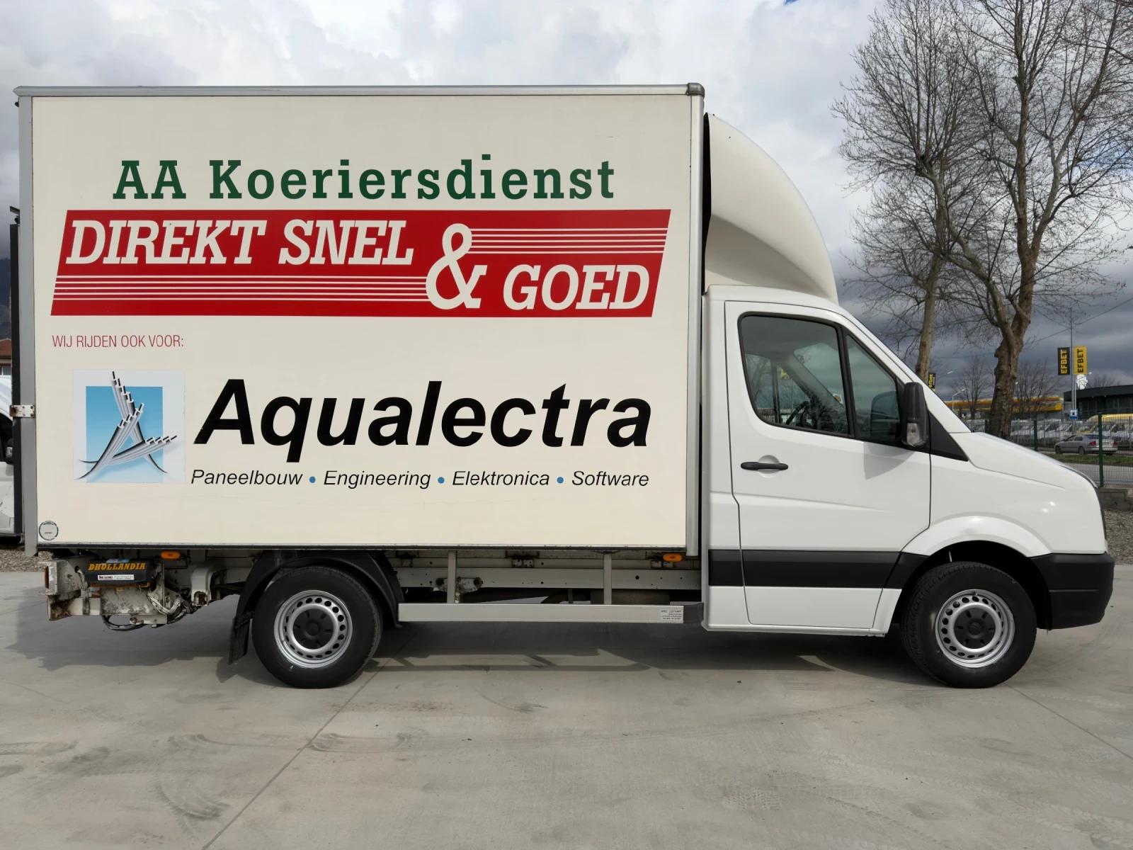 VW Crafter 2.0TDI/Климатик/Падащ борд/, снимка 5 - Бусове и автобуси - 54009287