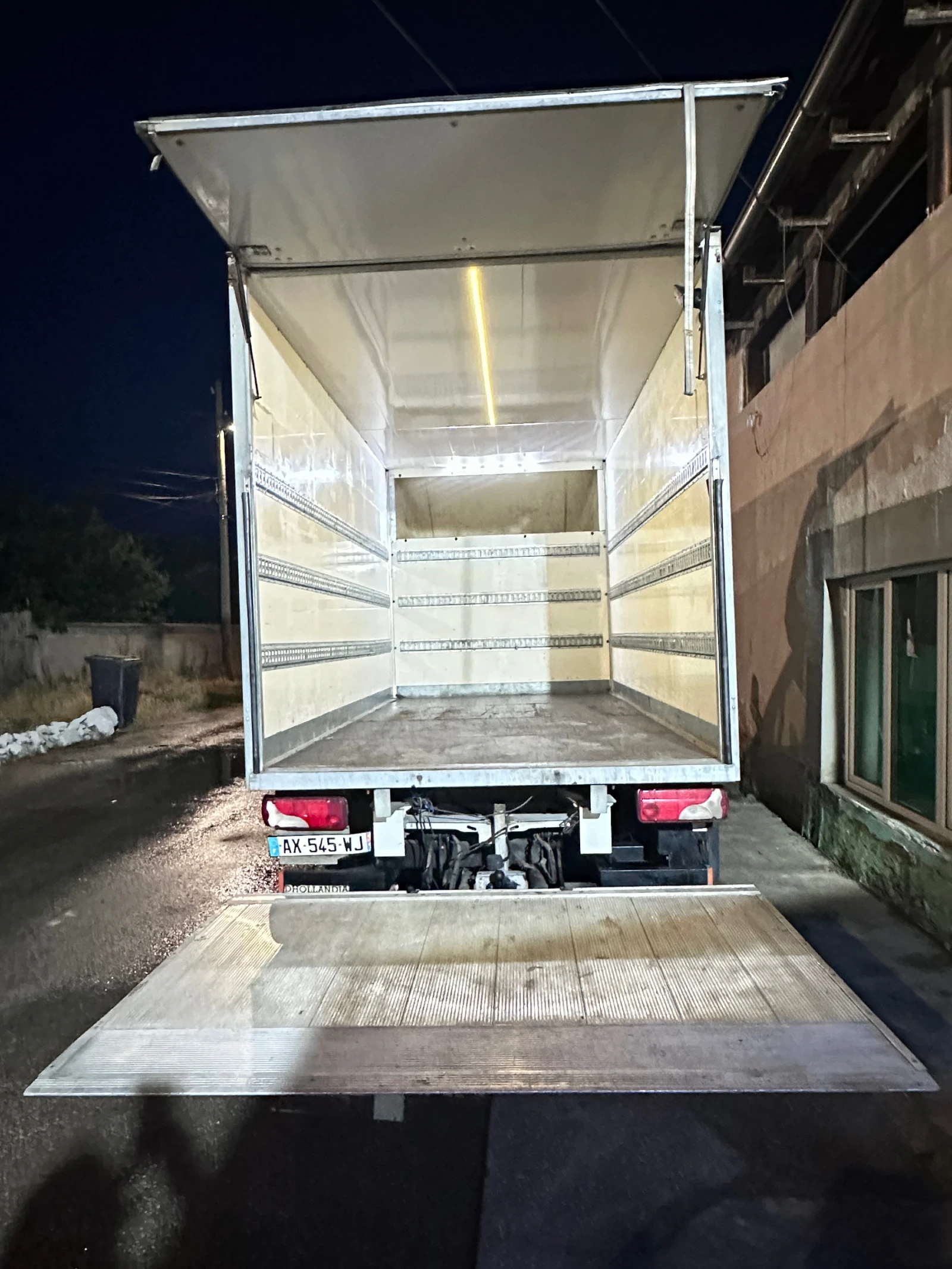 Mercedes-Benz Sprinter 513, снимка 5 - Бусове и автобуси - 55218889