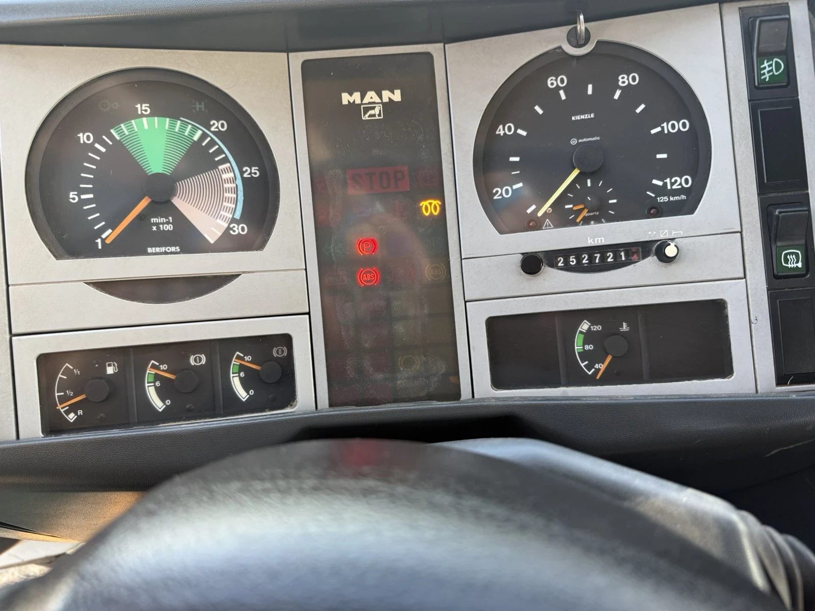 Man 8.153 Л2000, снимка 10 - Камиони - 56510959