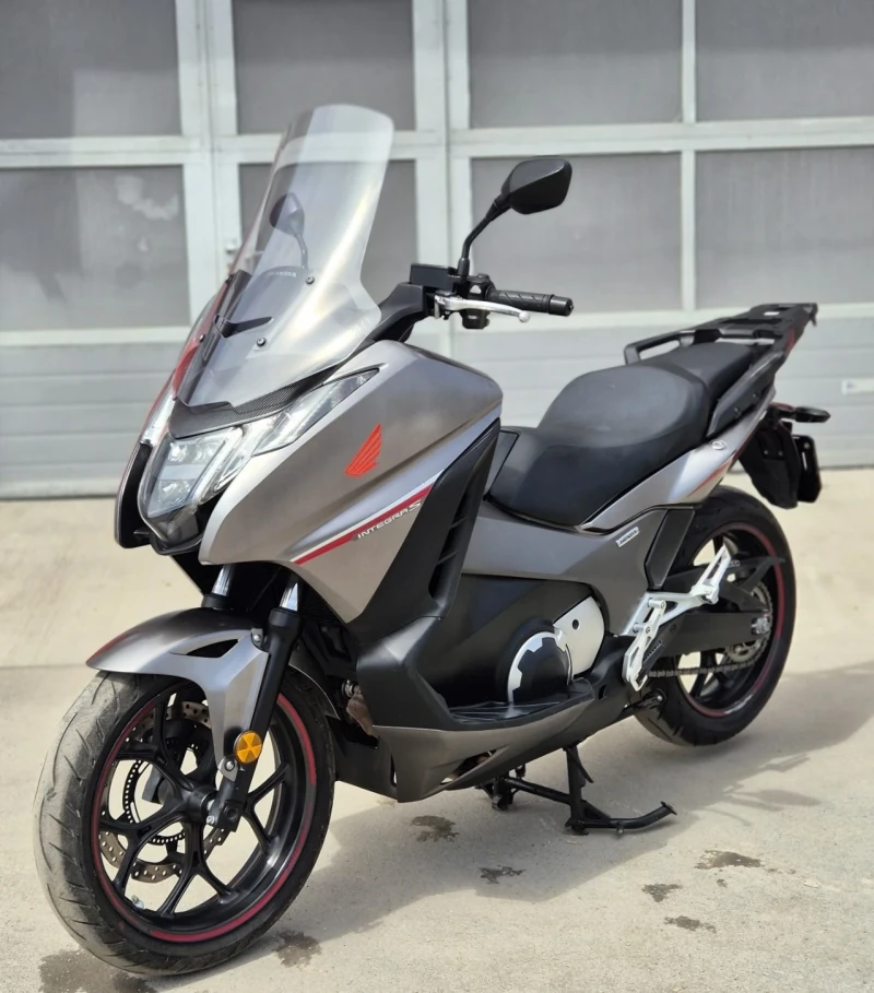 Honda Integra S 750 LED, ABS, TC, снимка 2 - Мотоциклети и мототехника - 49860265