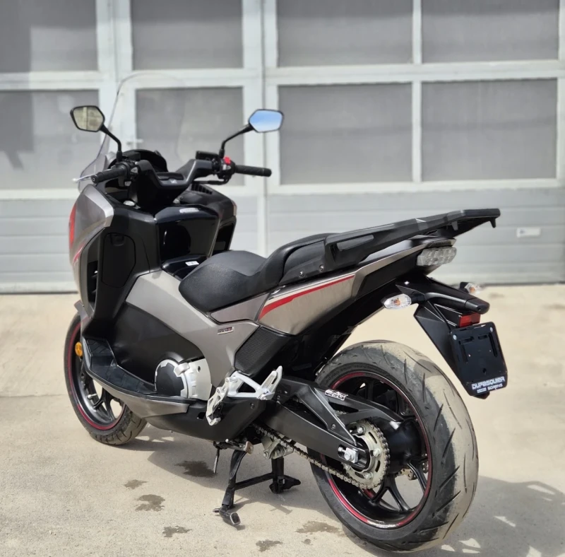 Honda Integra S 750 LED, ABS, TC, снимка 6 - Мотоциклети и мототехника - 49860265