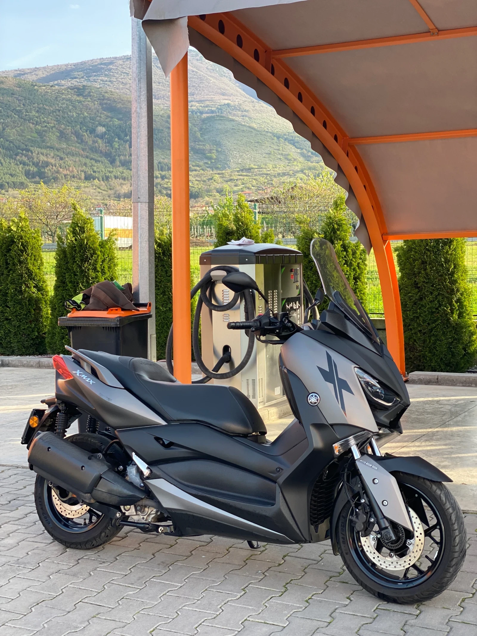 Yamaha X-max 300I ABS TCS  - изображение 2