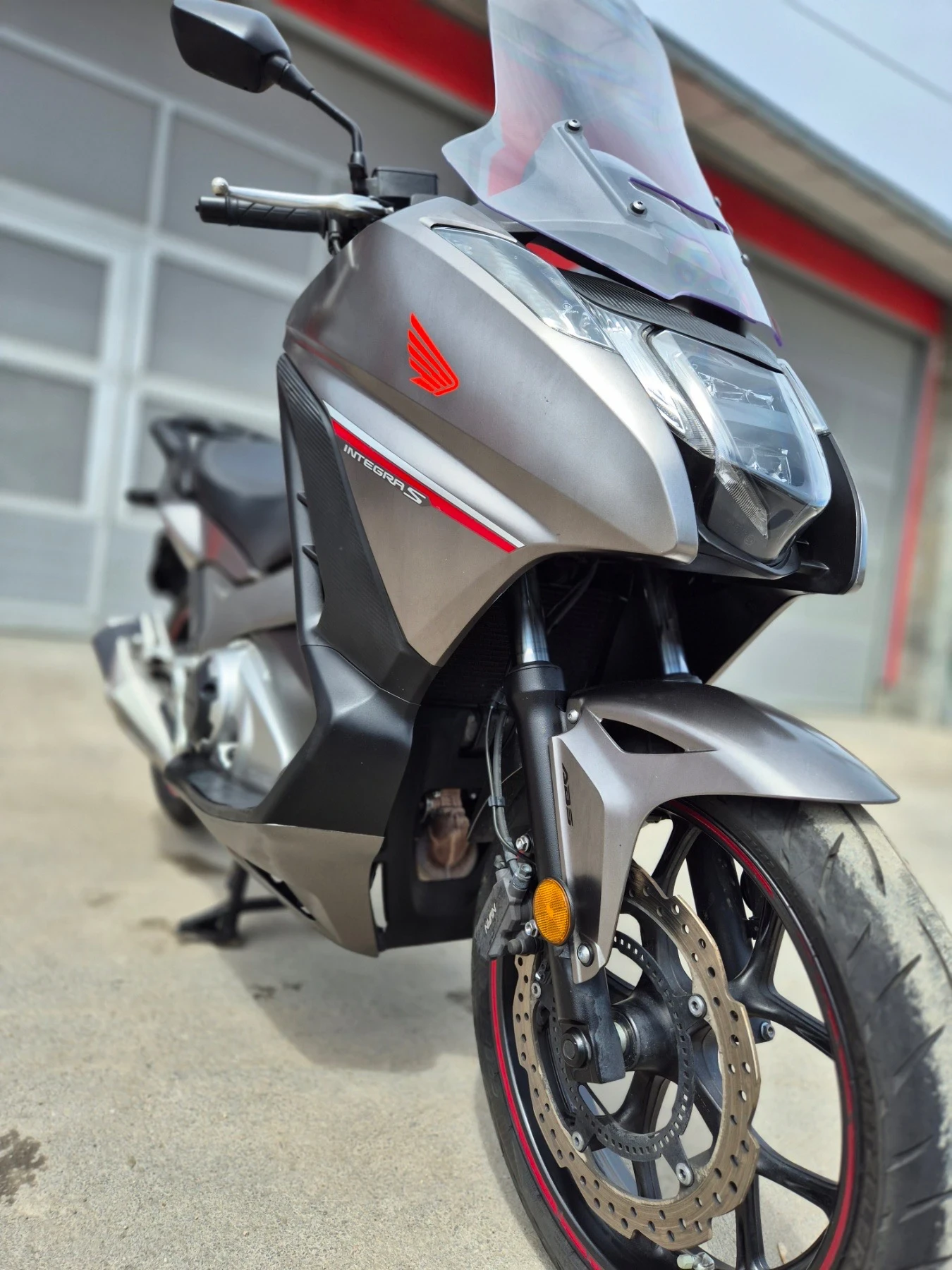 Honda Integra S 750 LED, ABS, TC - изображение 10