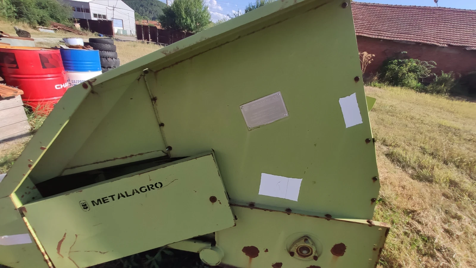 Комбайн Дон 1500 Б, снимка 14 - Селскостопанска техника - 55942556