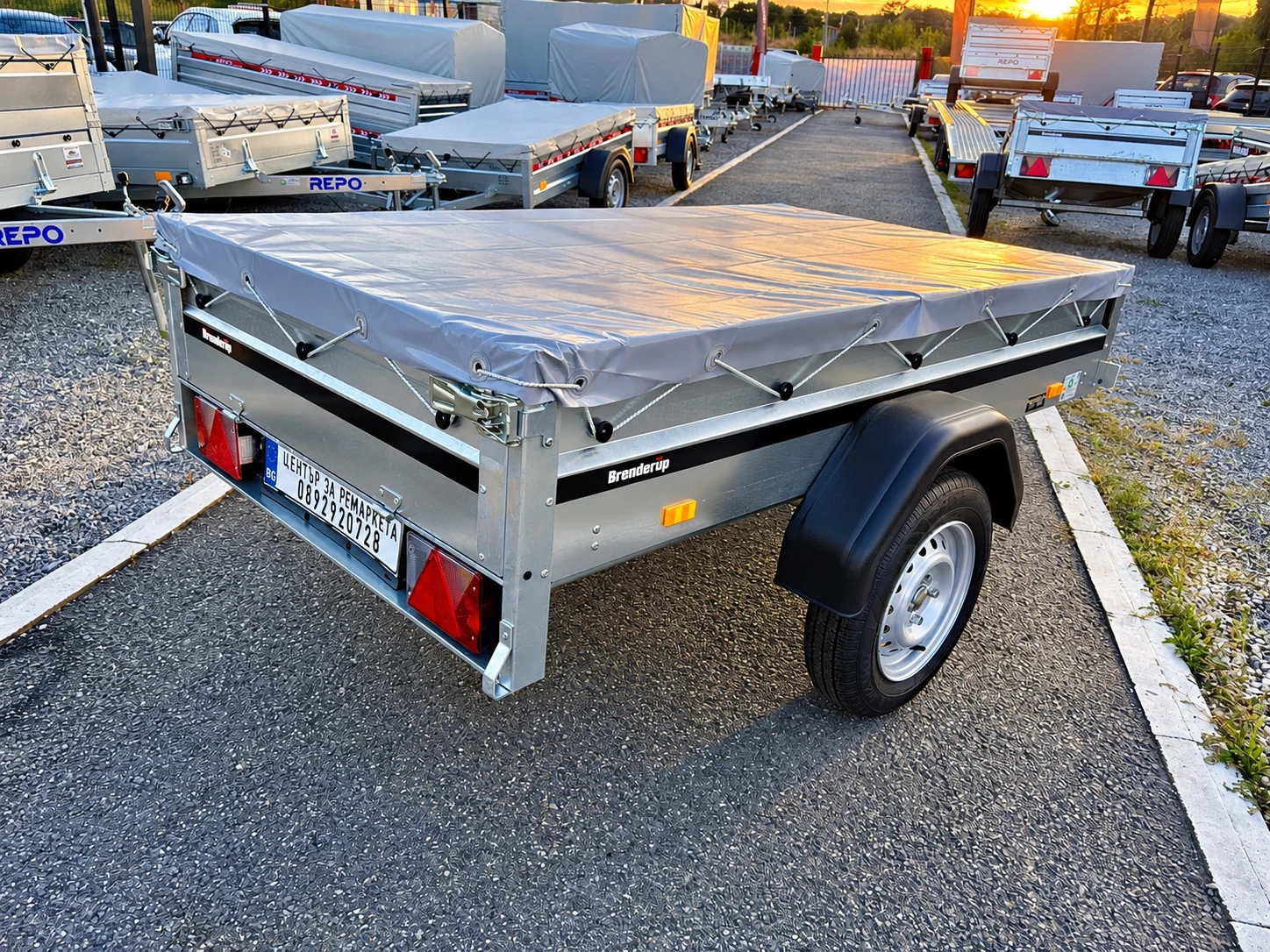 �� ��������� ������������ ������� BRENDERUP 203x116  | Mobile.bg � ����������� 4