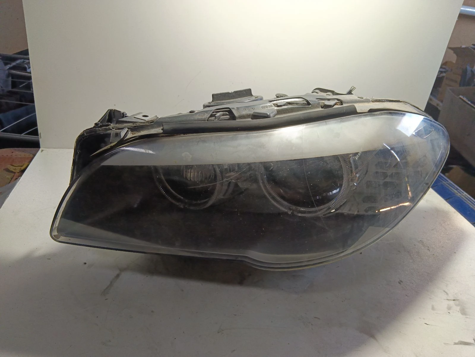 фар ляв ксенон A9720325317 BMW 520
