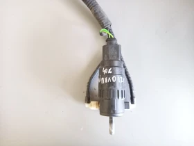 Помпа чистачки Фолксваген Поло 12г.