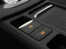 Skoda Octavia 2.0 TDI Style* Cam* Navi* Печка* Дистроник* - 39900 лв. - 71283228 17