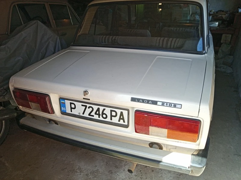 Lada 2105, снимка 3 - Автомобили и джипове - 47618663