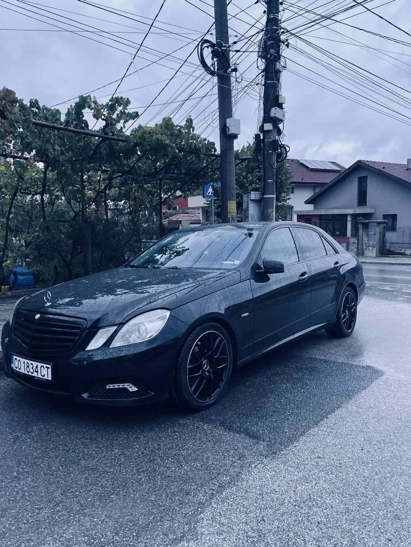 Mercedes-Benz E 250, снимка 6 - Автомобили и джипове - 52700218