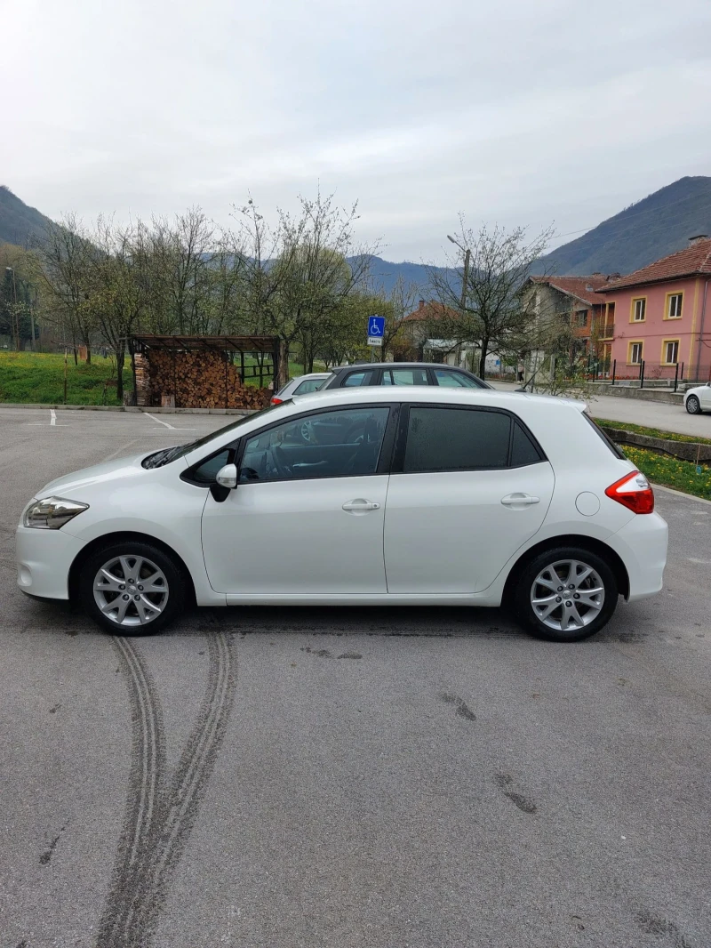Toyota Auris 1.6, 132 к.с.
