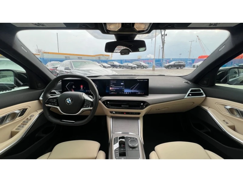 BMW 330 * 330i xDrive/Premium/Low KM/No Accident/CPO * CAR, снимка 10 - Автомобили и джипове - 52819423