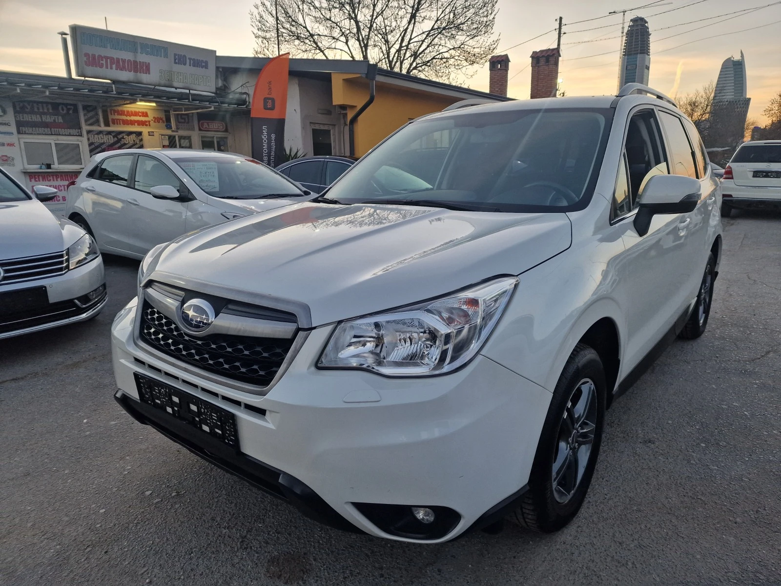 Subaru Forester 2.0i 6Скорости 4х4камера подгрев блокаж - изображение 3