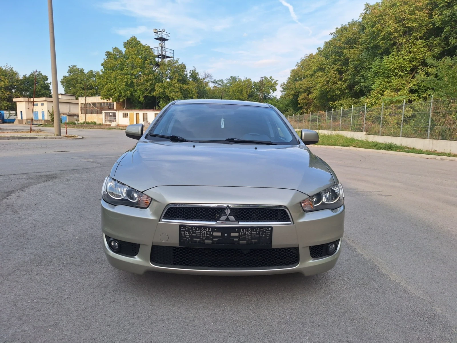 Mitsubishi Lancer 1, 8 АВТОМАТИК С ГАЗ, ОТЛИЧЕН! - изображение 2