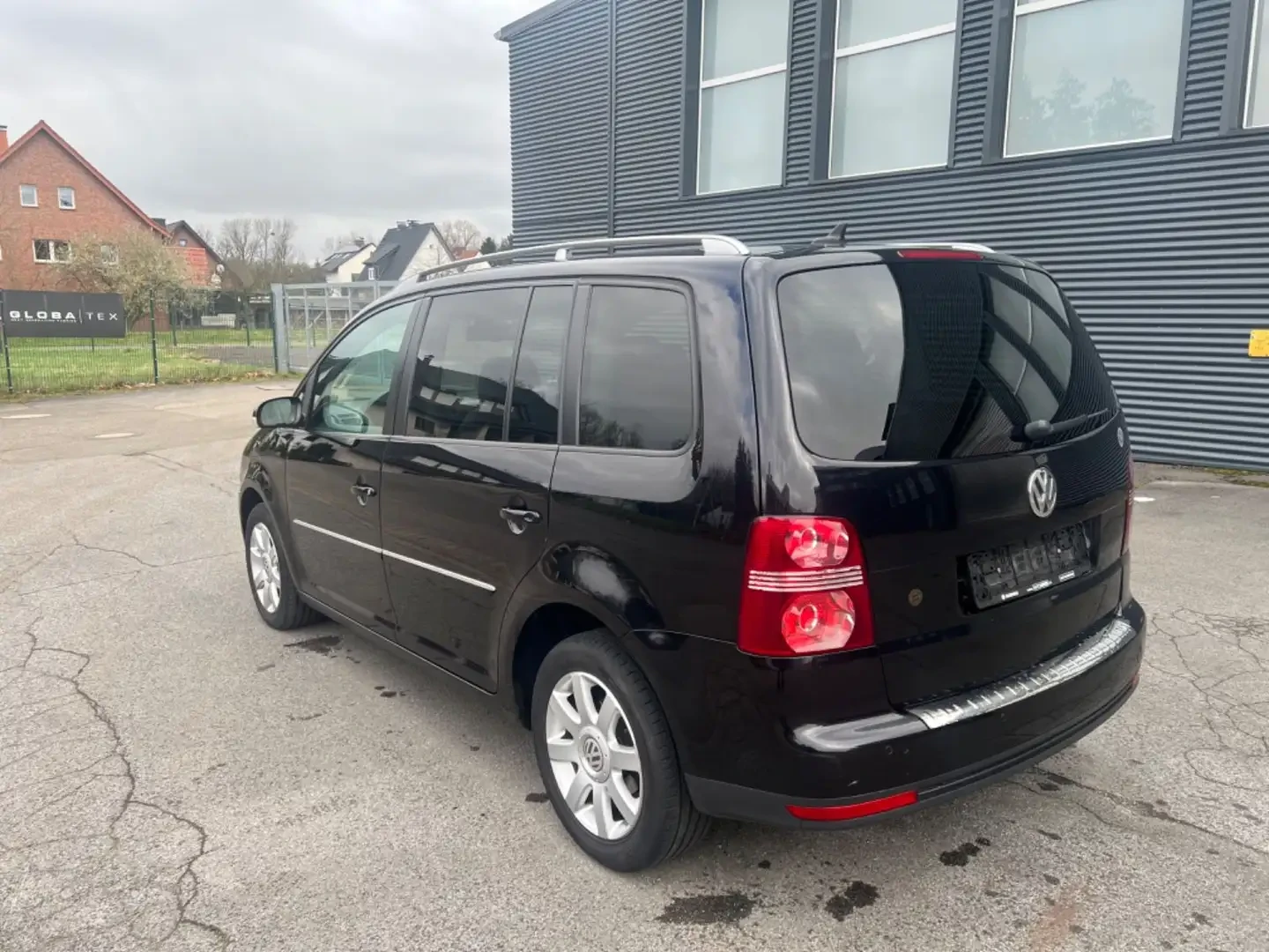 VW Touran 1.9 105 - изображение 3