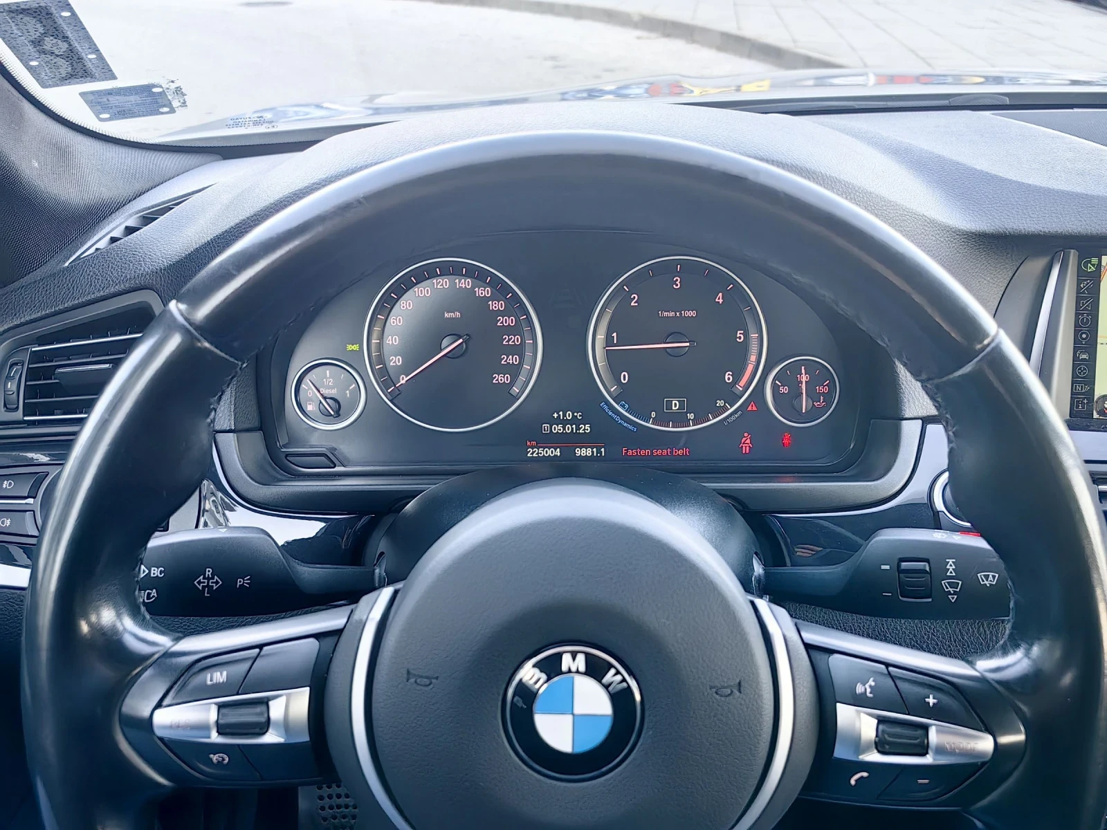 BMW 520 M Sport xdrive  | Mobile.bg   15