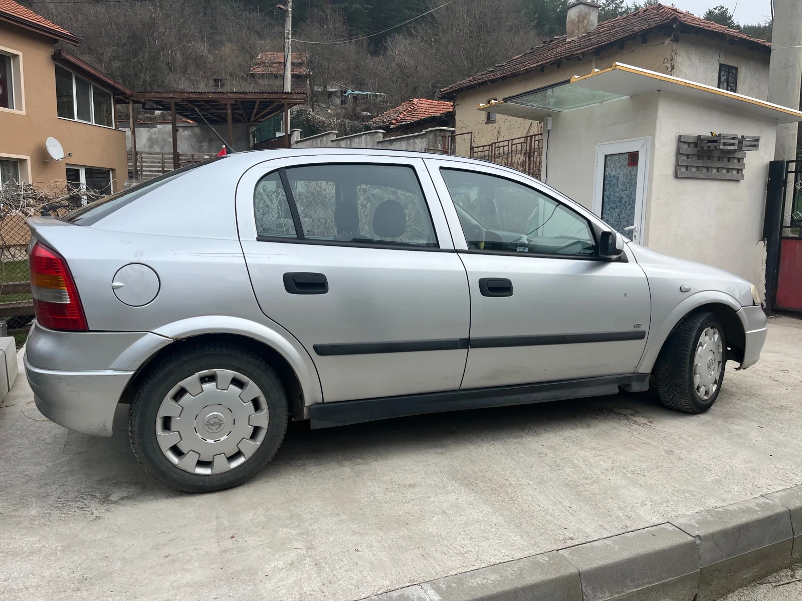 Opel Astra G - изображение 2