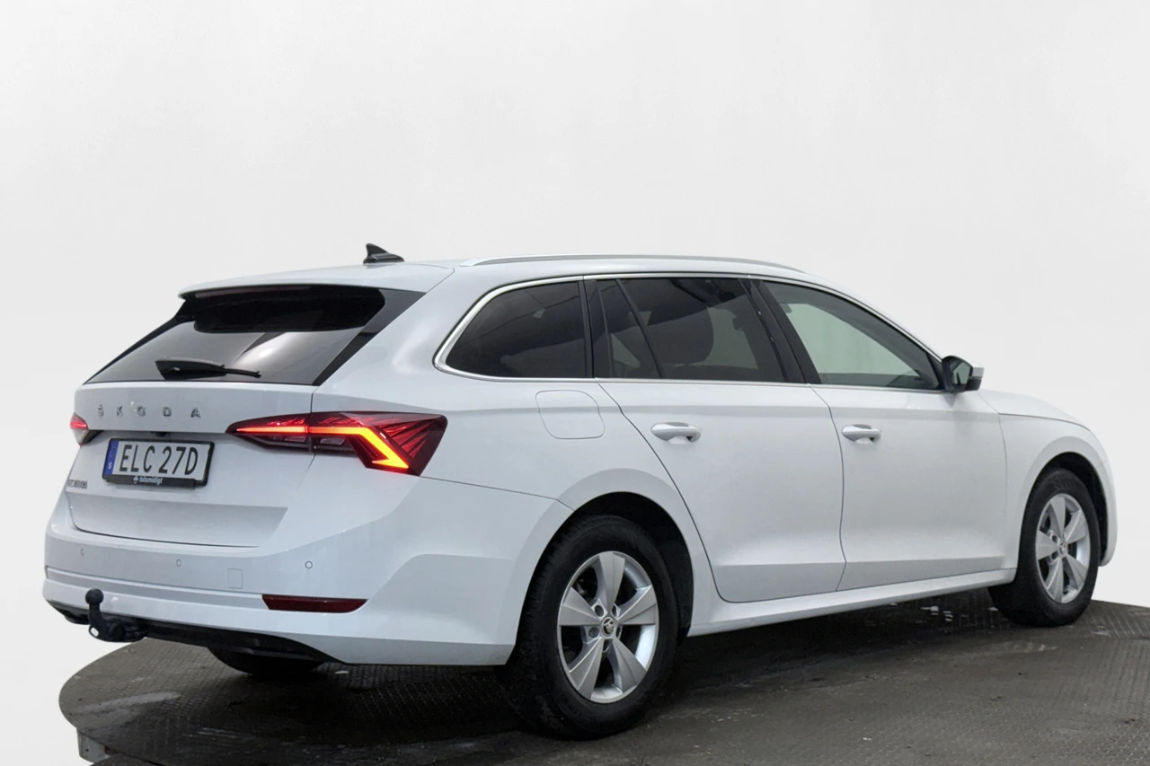 Skoda Octavia 2.0 TDI Style* Cam* Navi* Печка* Дистроник*  - изображение 4