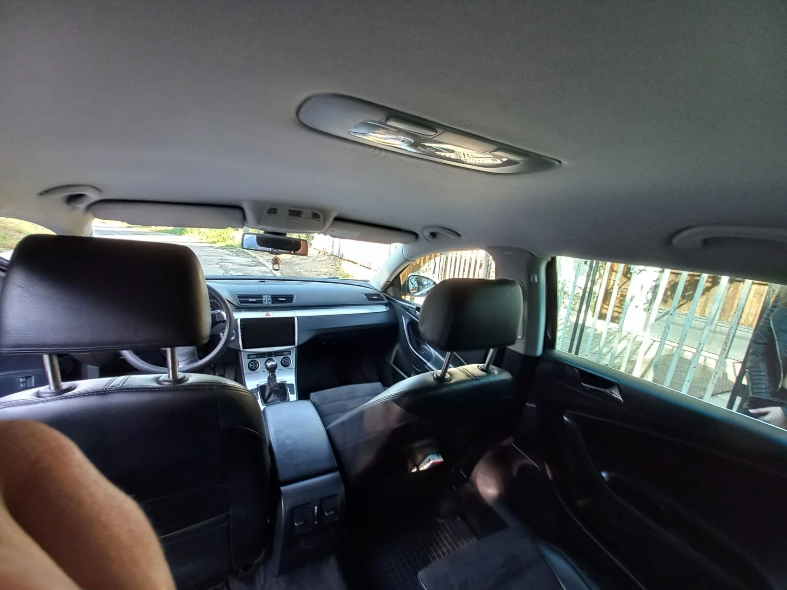 VW Passat 2.0TDI 4MOTION  - изображение 8