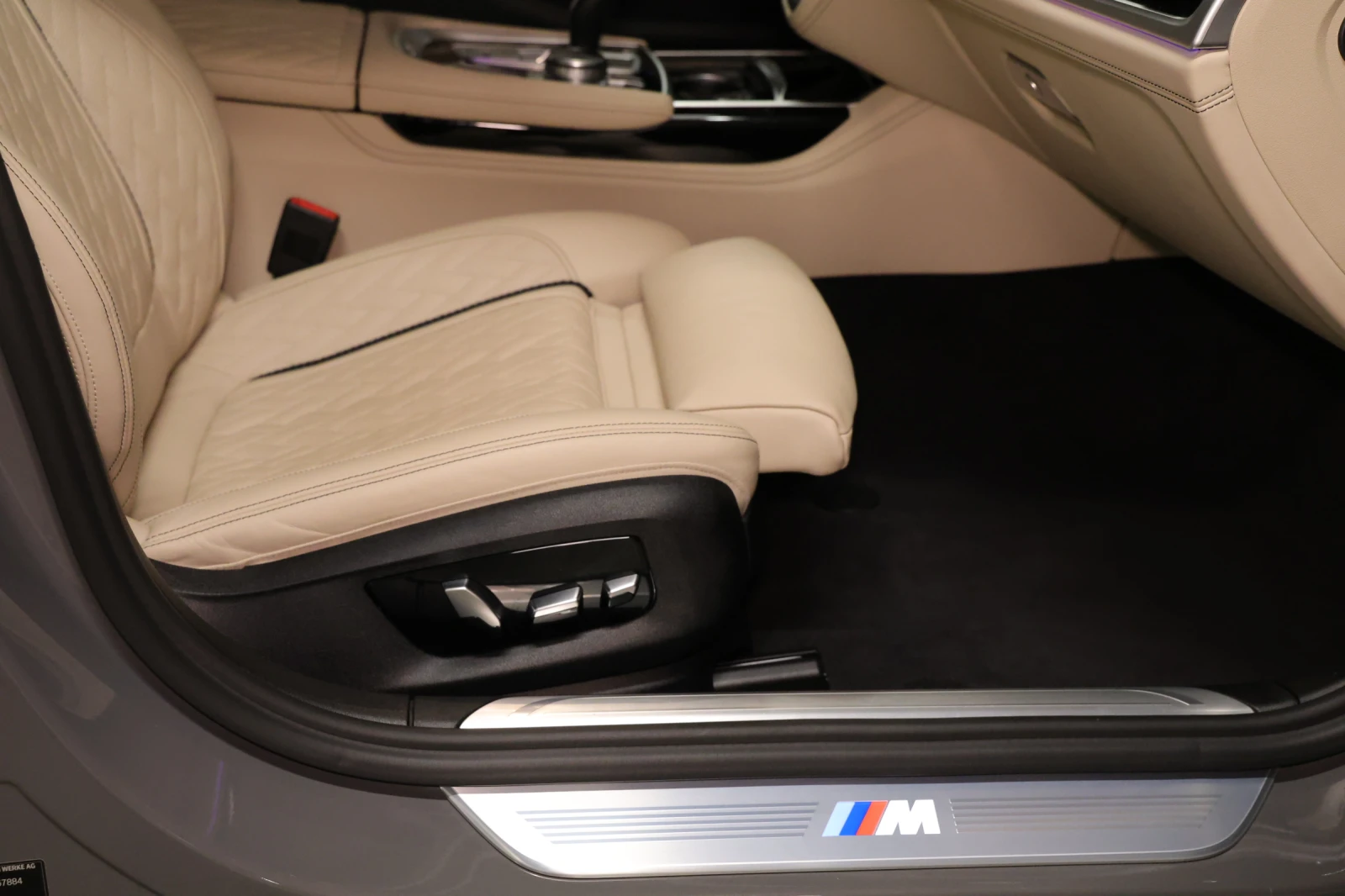 BMW 750 d Long xDrive M-Paket Individual | Mobile.bg   12