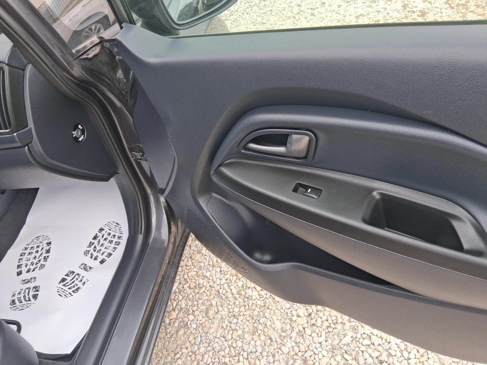 Kia Rio 1.4 d - изображение 10