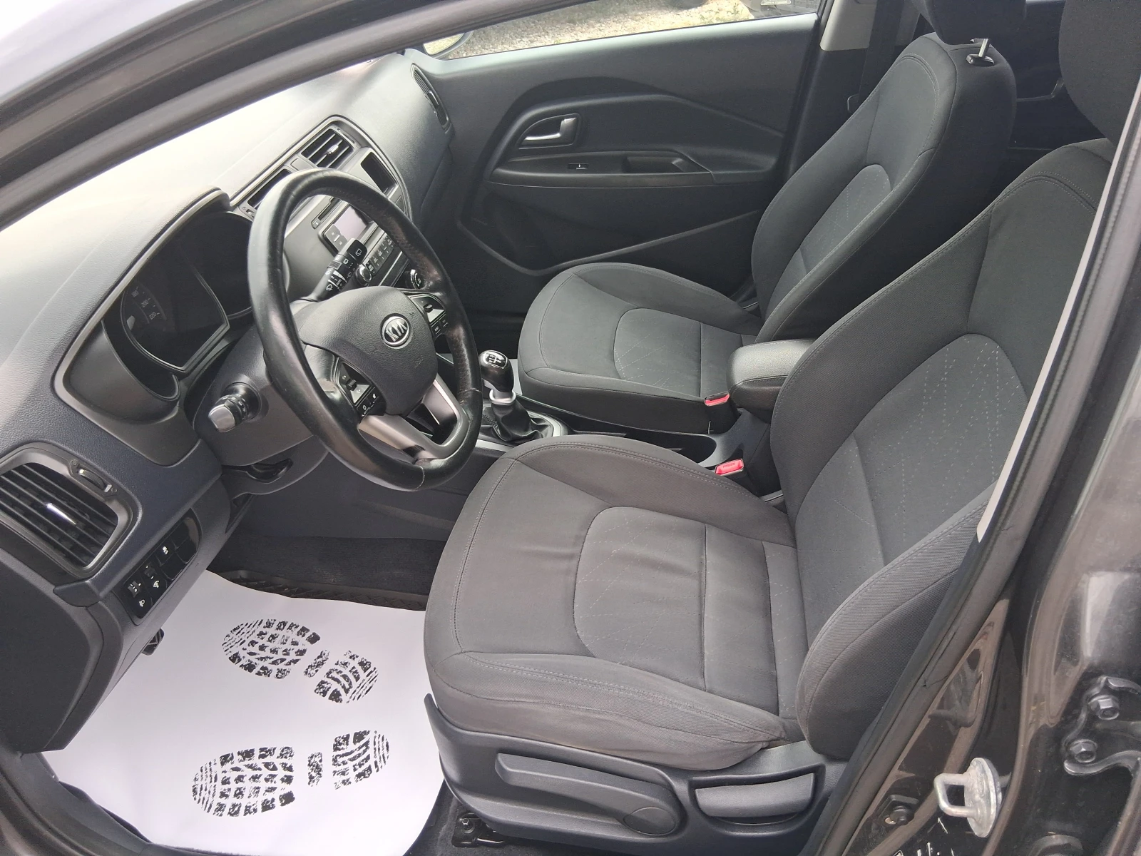 Kia Rio 1.4 d - изображение 7