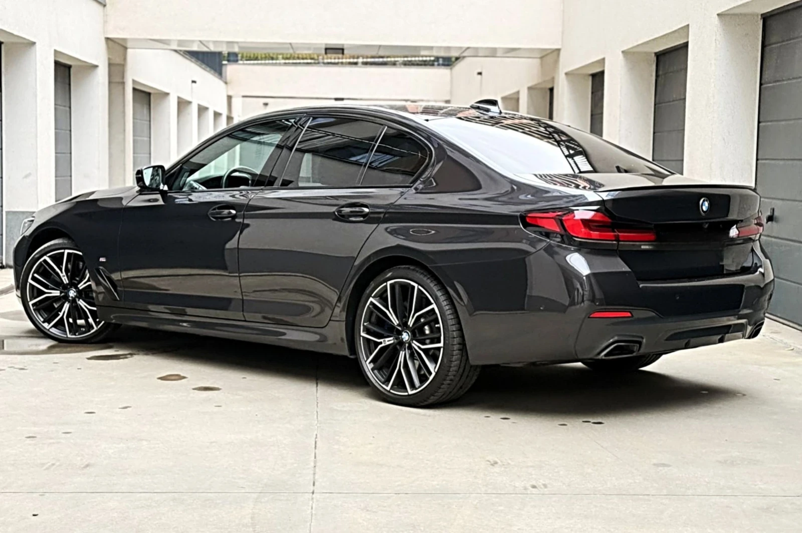 BMW 540 BMW 540d * * Individual* H/K* M Premium Fullmax - изображение 6