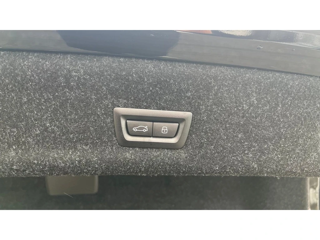 BMW 330 * 330i xDrive/Premium/Low KM/No Accident/CPO * CAR | Mobile.bg � ����������� 14