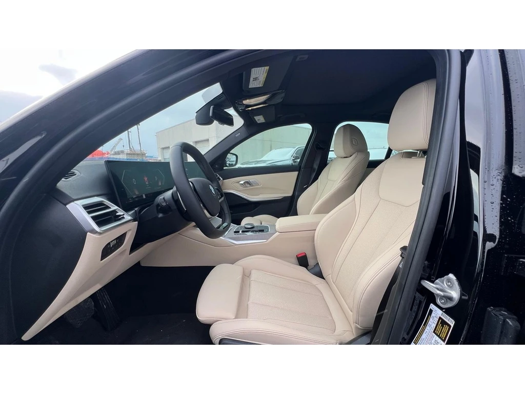 BMW 330 * 330i xDrive/Premium/Low KM/No Accident/CPO * CAR | Mobile.bg � ����������� 12