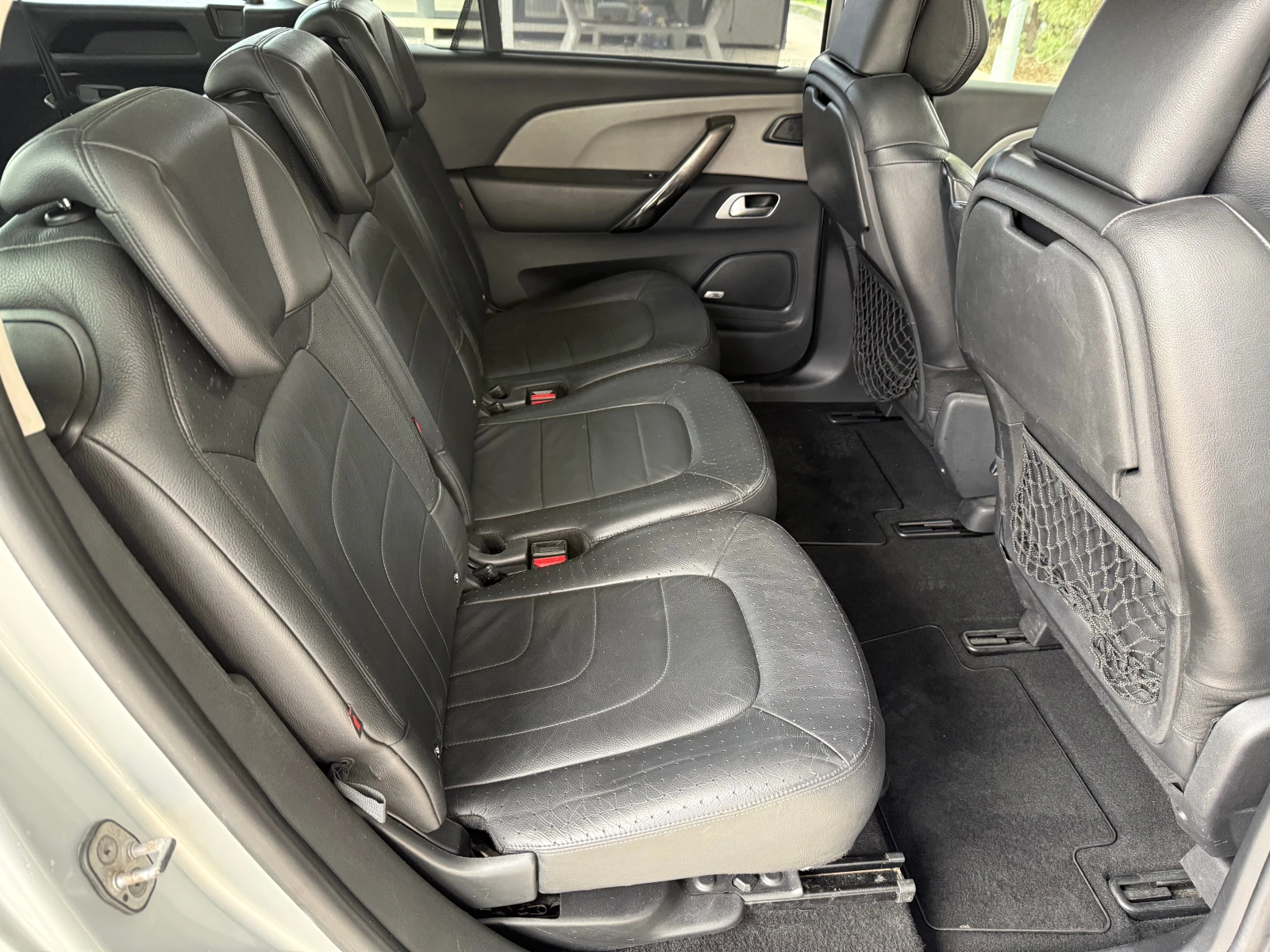 Citroen Grand C4 Picasso 2.0 HDI - изображение 10