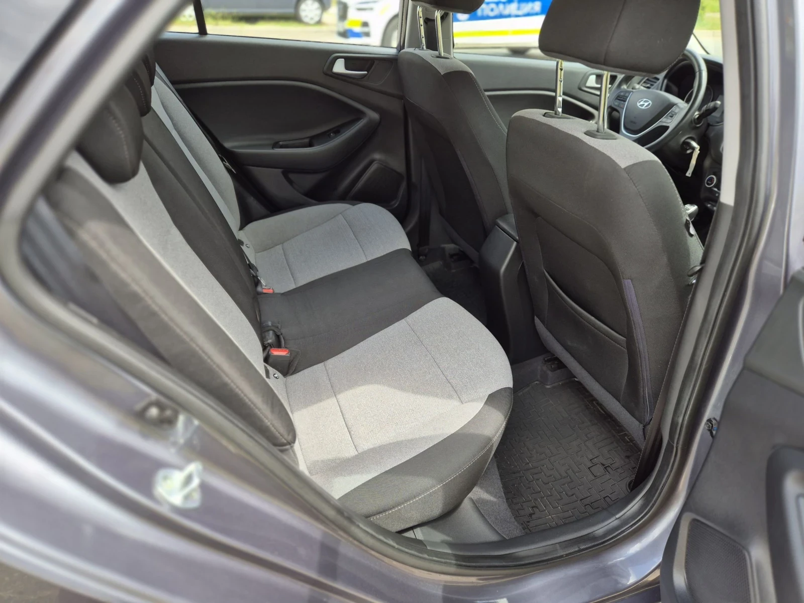 Hyundai I20 1.4benzin | Mobile.bg � ����������� 14