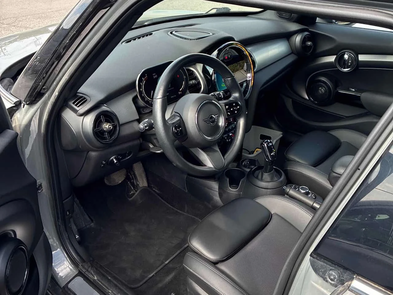 Mini John Cooper Works * S * 2 КЛЮЧА* ПОДГРЕВ* PANO* KEYLESS* , снимка 5 - Автомобили и джипове - 54300462