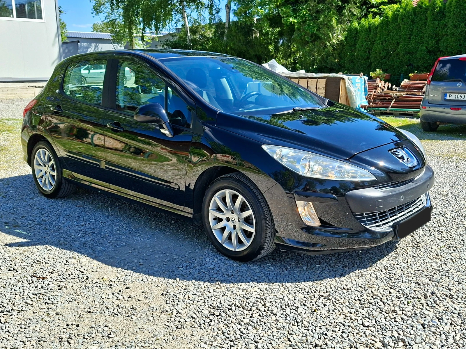 Peugeot 308 1.6i ПАНОРАМА/CAR PLAY/JBL, снимка 3 - Автомобили и джипове - 54555941