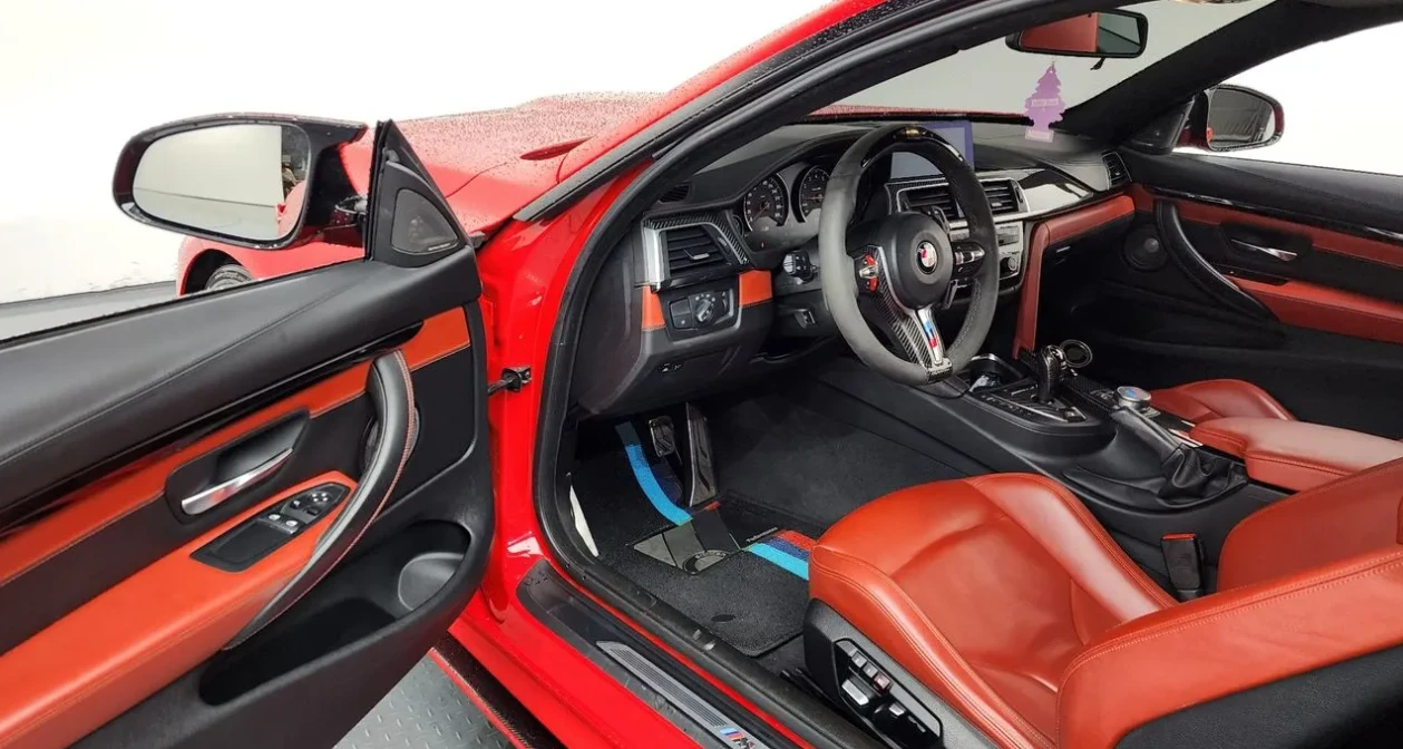 BMW M4 3.0 F82 Coupe Competition, снимка 9 - Автомобили и джипове - 54712310