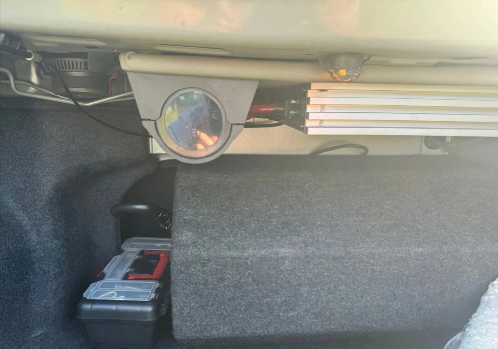 Toyota Camry LE, снимка 15 - Автомобили и джипове - 54749328