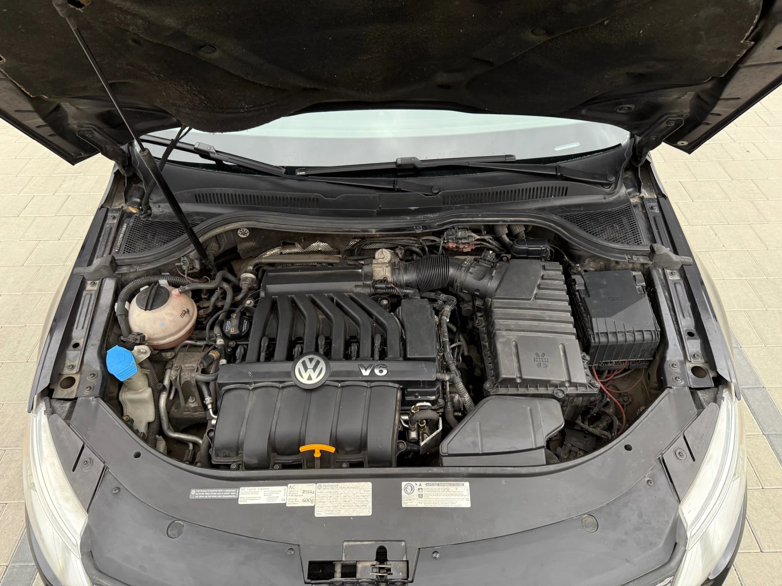 VW CC 3.6 FSI 4motion, снимка 10 - Автомобили и джипове - 54801443