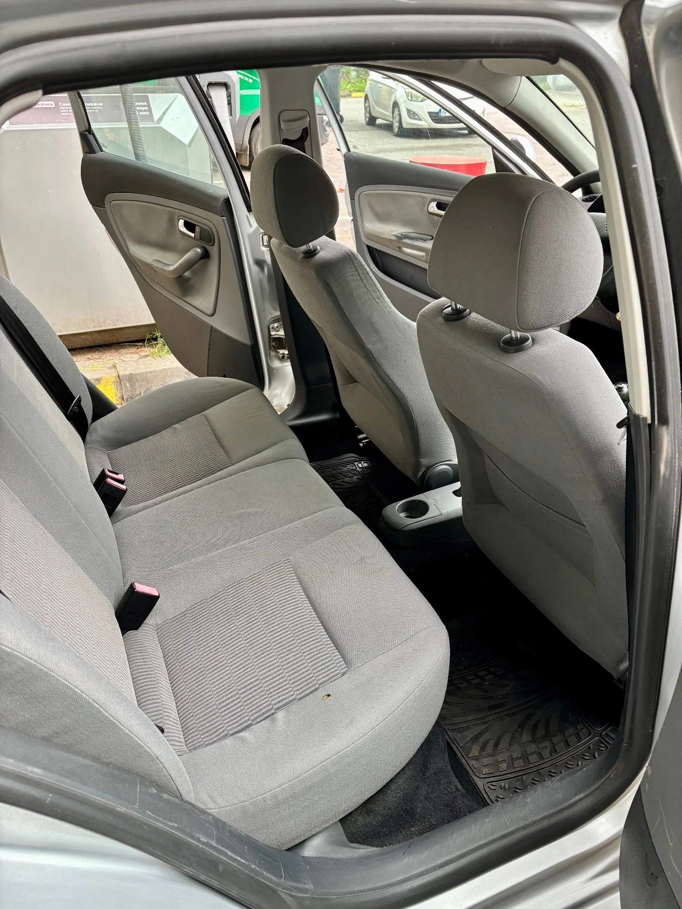 Seat Cordoba 1.9 TDI, снимка 12 - Автомобили и джипове - 54803258