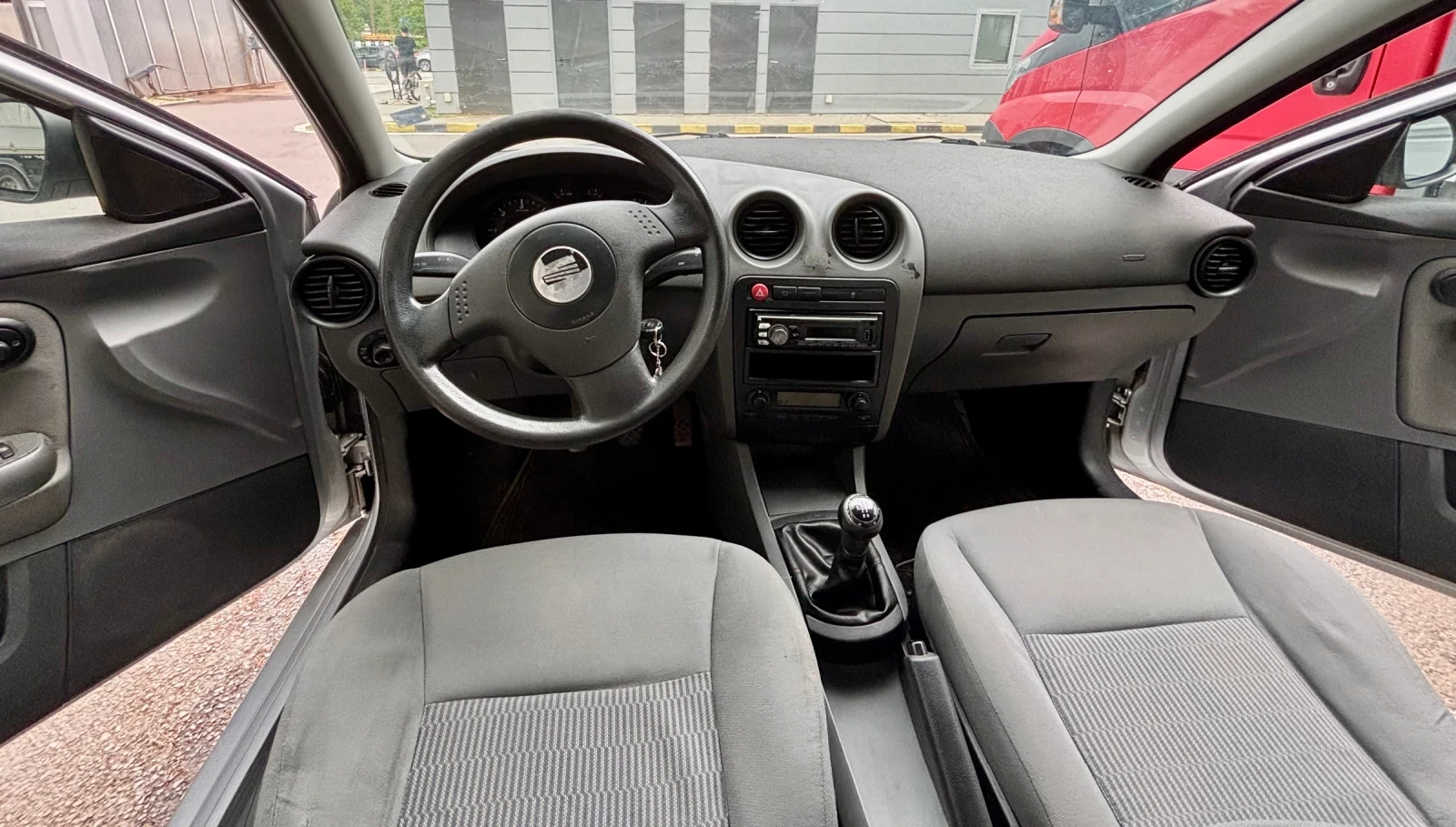 Seat Cordoba 1.9 TDI, снимка 8 - Автомобили и джипове - 54803258