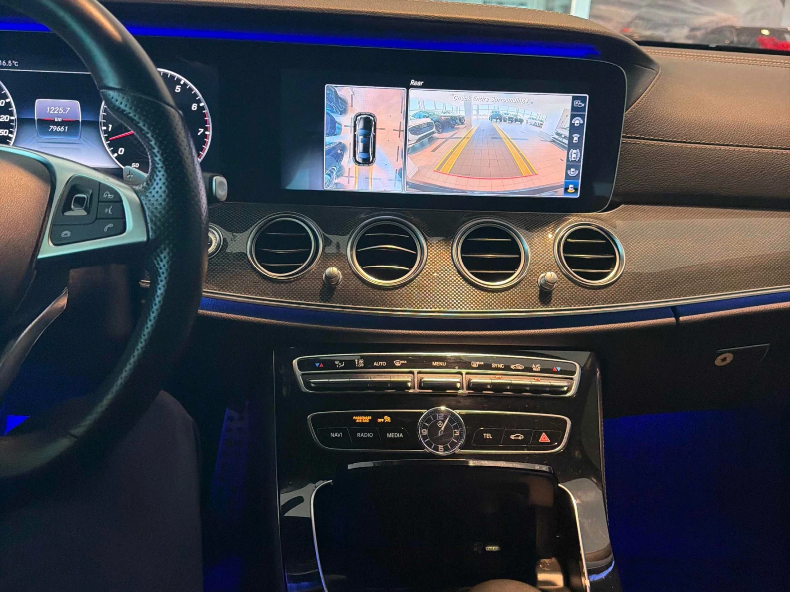 Mercedes-Benz E 43 AMG УНИКАТ* CARFAX, снимка 8 - Автомобили и джипове - 54882926