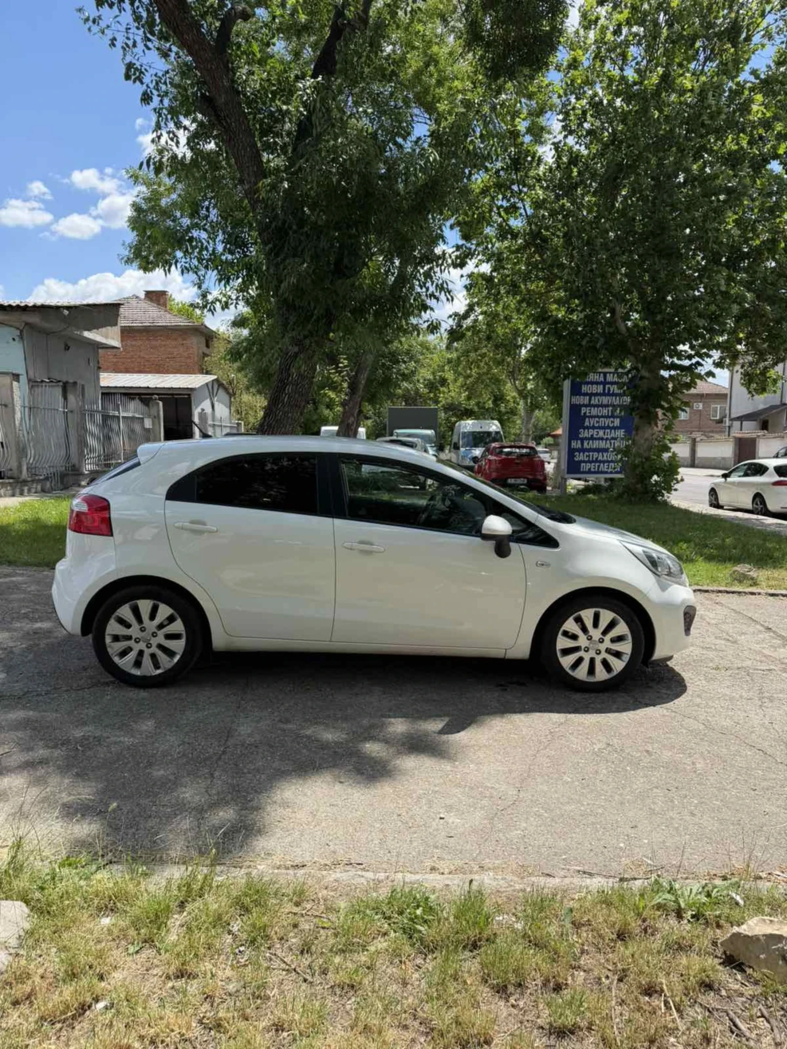 Kia Rio, снимка 4 - Автомобили и джипове - 55096992