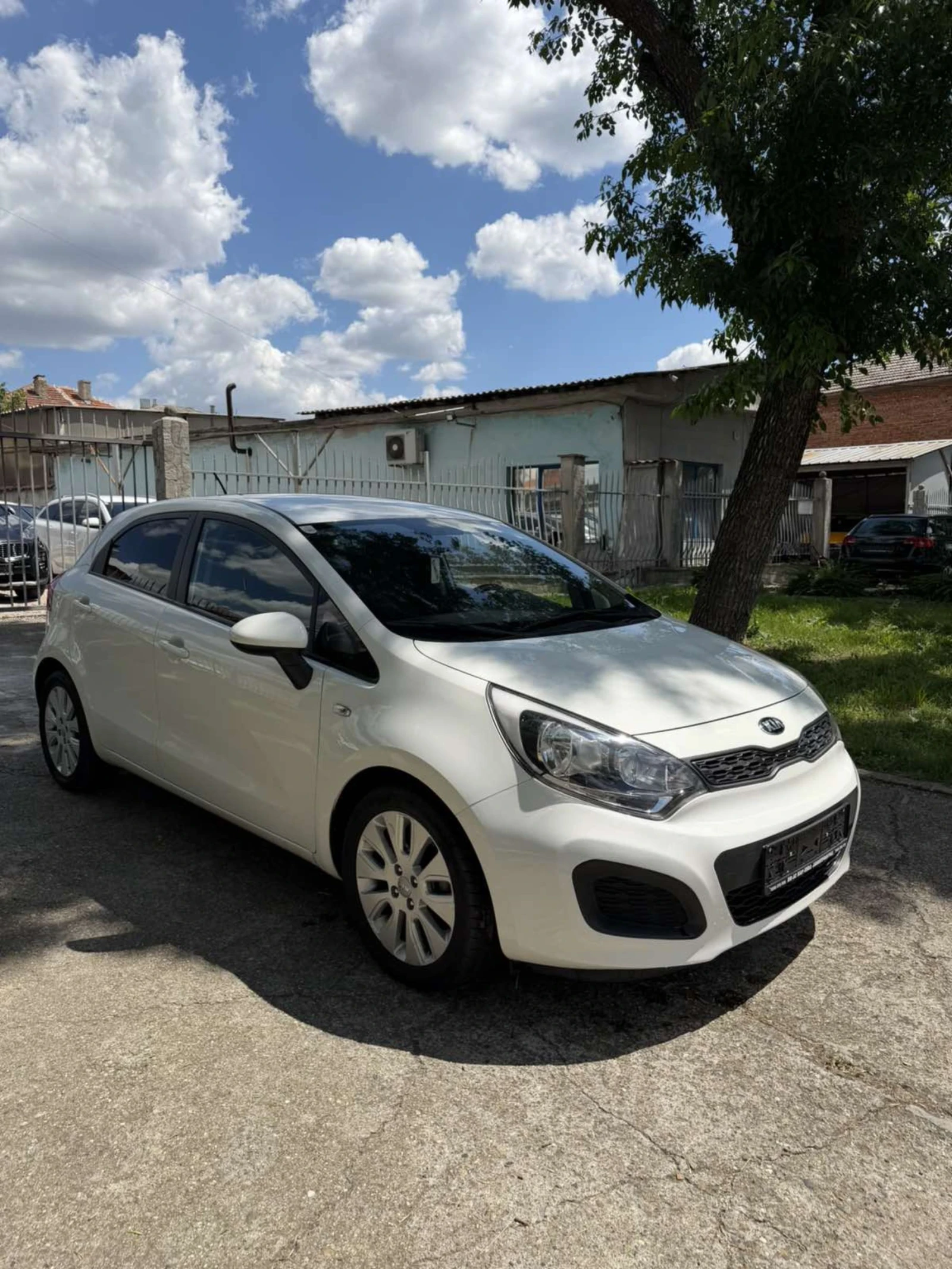 Kia Rio, снимка 3 - Автомобили и джипове - 55096992