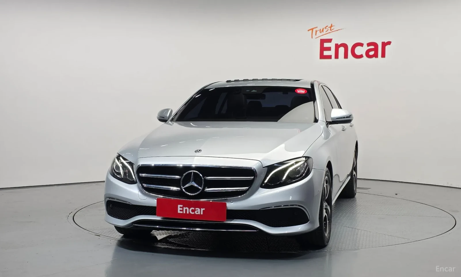 Mercedes-Benz E 250 UNIKAT* 2020* 22000KM!!!, снимка 3 - Автомобили и джипове - 55170404