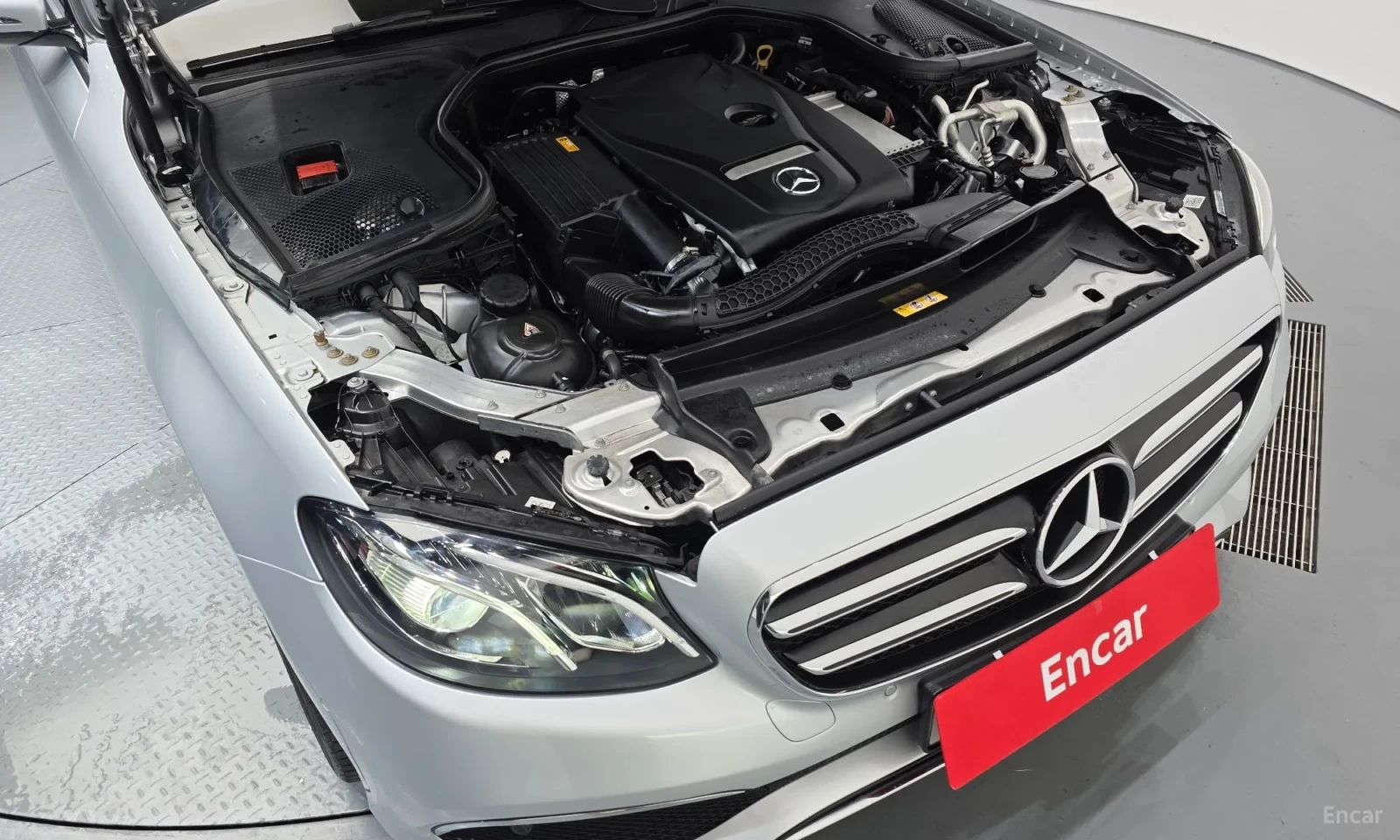 Mercedes-Benz E 250 UNIKAT* 2020* 22000KM!!!, снимка 6 - Автомобили и джипове - 55170404