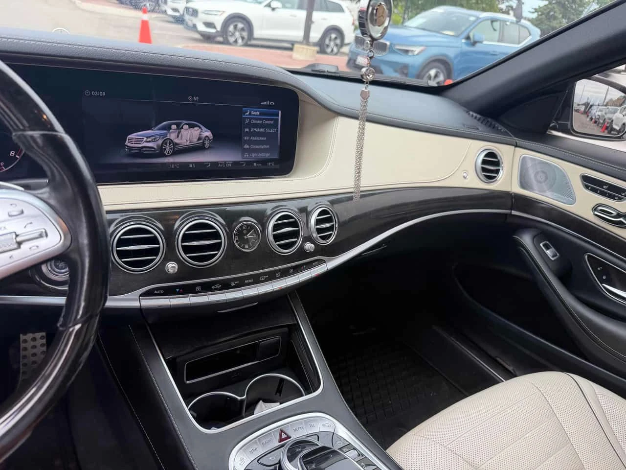 Mercedes-Benz S 560 * CARFAX * ЦЕНА ДО БГ, снимка 9 - Автомобили и джипове - 55203585