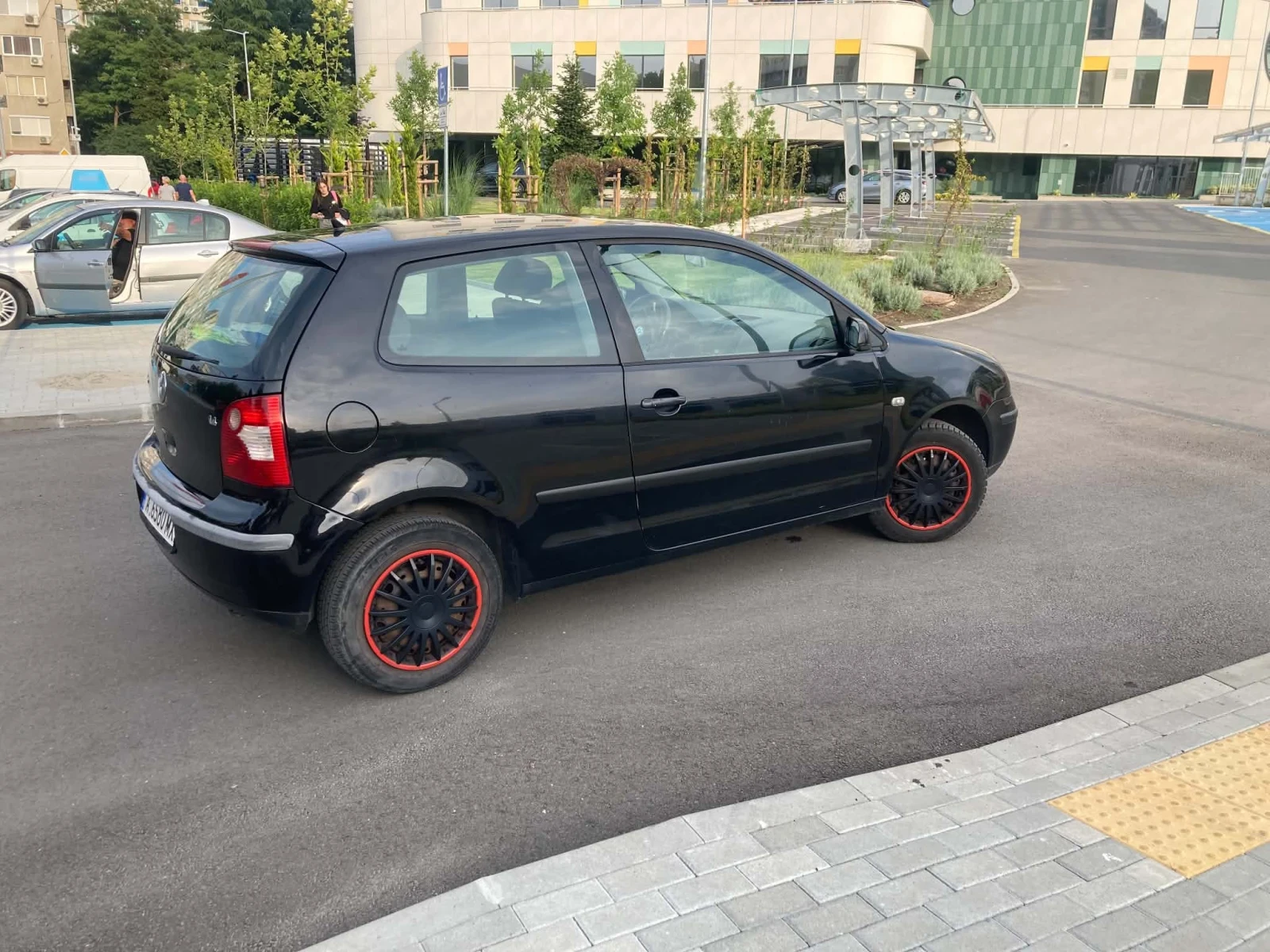 VW Polo, снимка 5 - Автомобили и джипове - 55330650